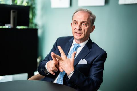 Dr. Tóth Gábor
