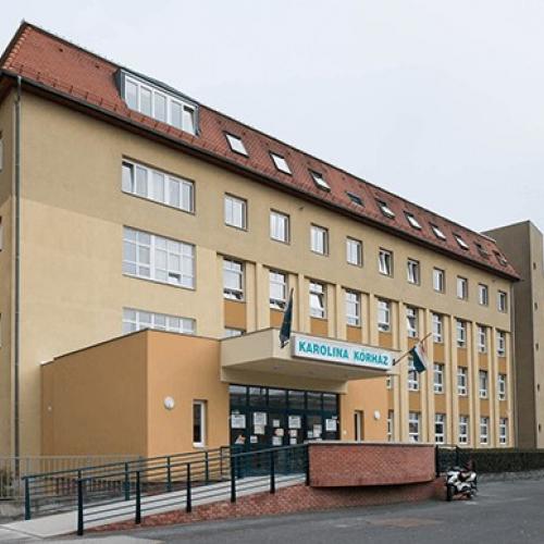 Karolina Kórház és Rendelőintézet képe